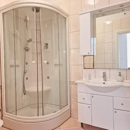 Sarah Pensionat Selca (Brac)