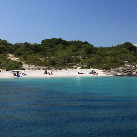 Sarah Affittacamere Selca (Brac)