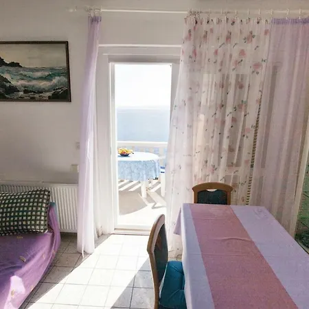 Sarah 3* Selca (Brac)